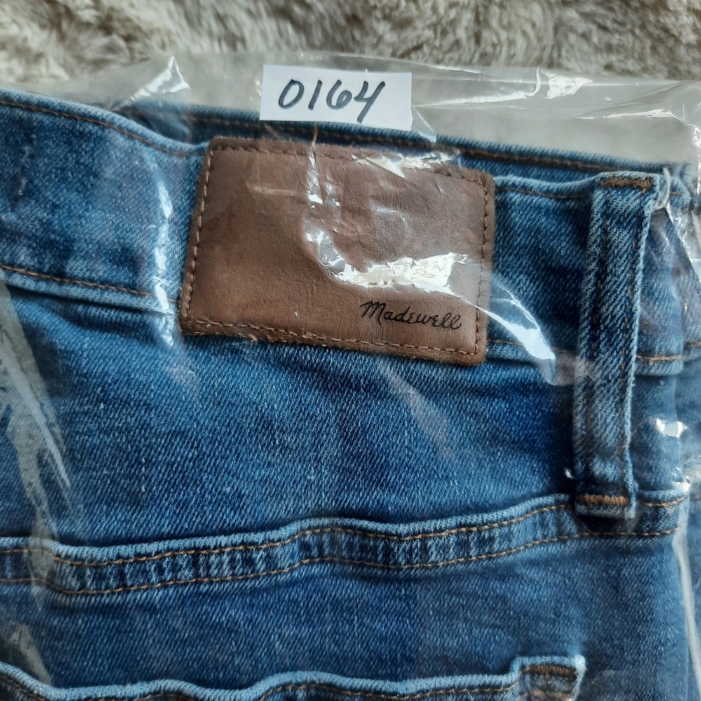 Madewell Blue Jeans Sz 28  10” High Rise Skinny  Button Fly 94% Cotton Stretch - Picture 13 of 13